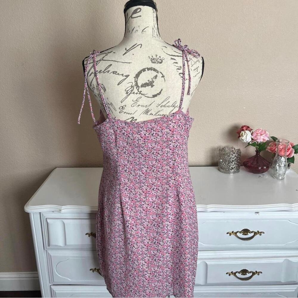 Nasty gal pink floral mini - Picture 4 of 5